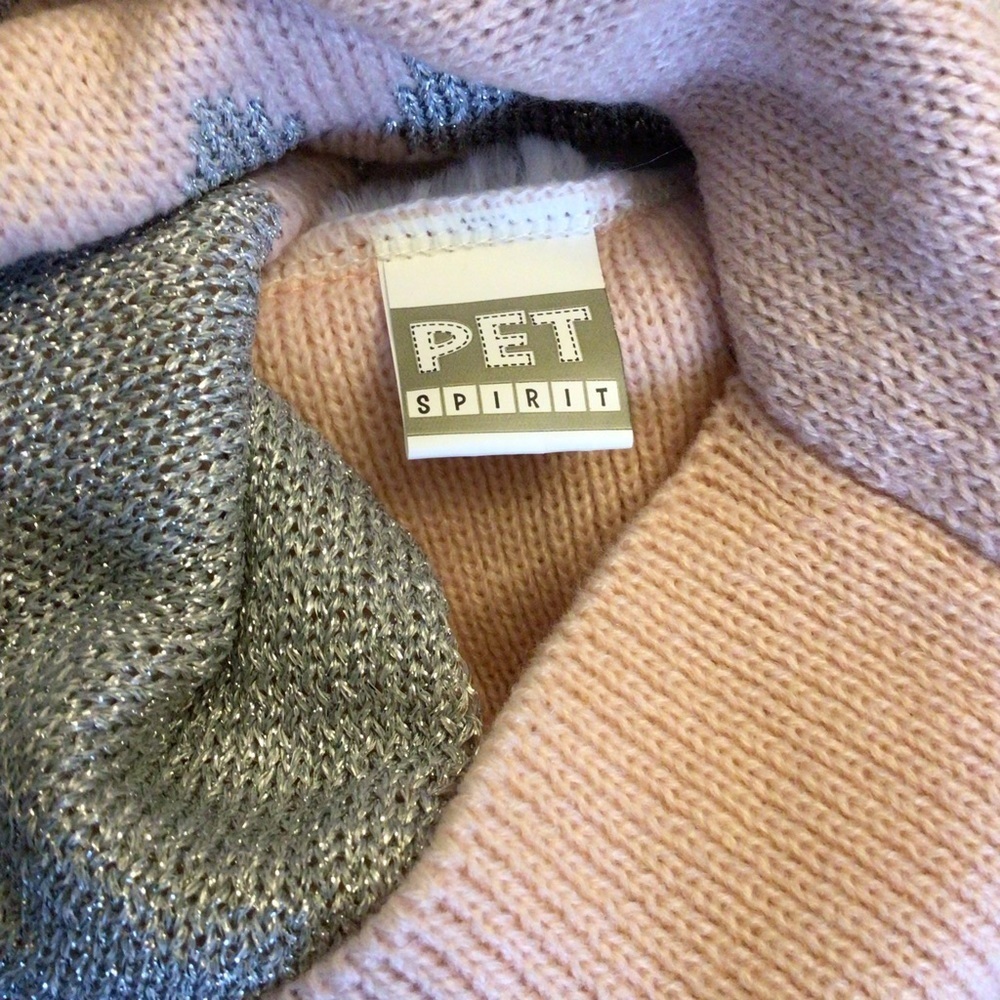 Pet Spirit Pink & Gray Princesa Tiara Pullover Dog Sweater Clothing Size Medium - Picture 5 of 6